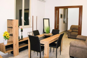 Отель Gabry central apartment Palermo, Палермо